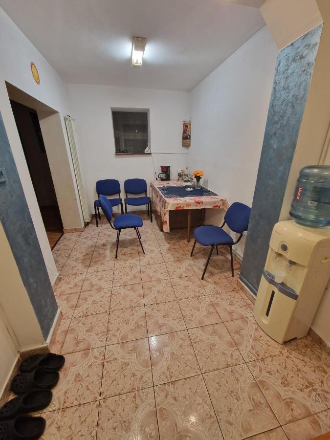 Apartmán Apartament Victoria Târgu Jiu Exteriér fotografie
